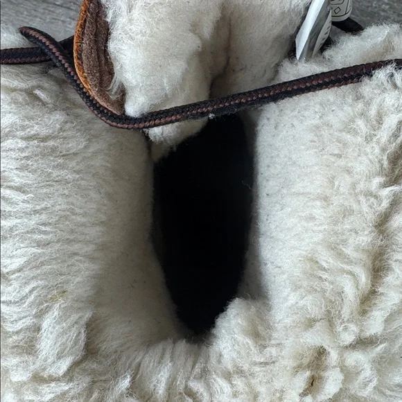 Ugg Winter Snow Butte Boots Worchester Men Size 7 Women Size 8.5 Lined - Picture 10 of 10